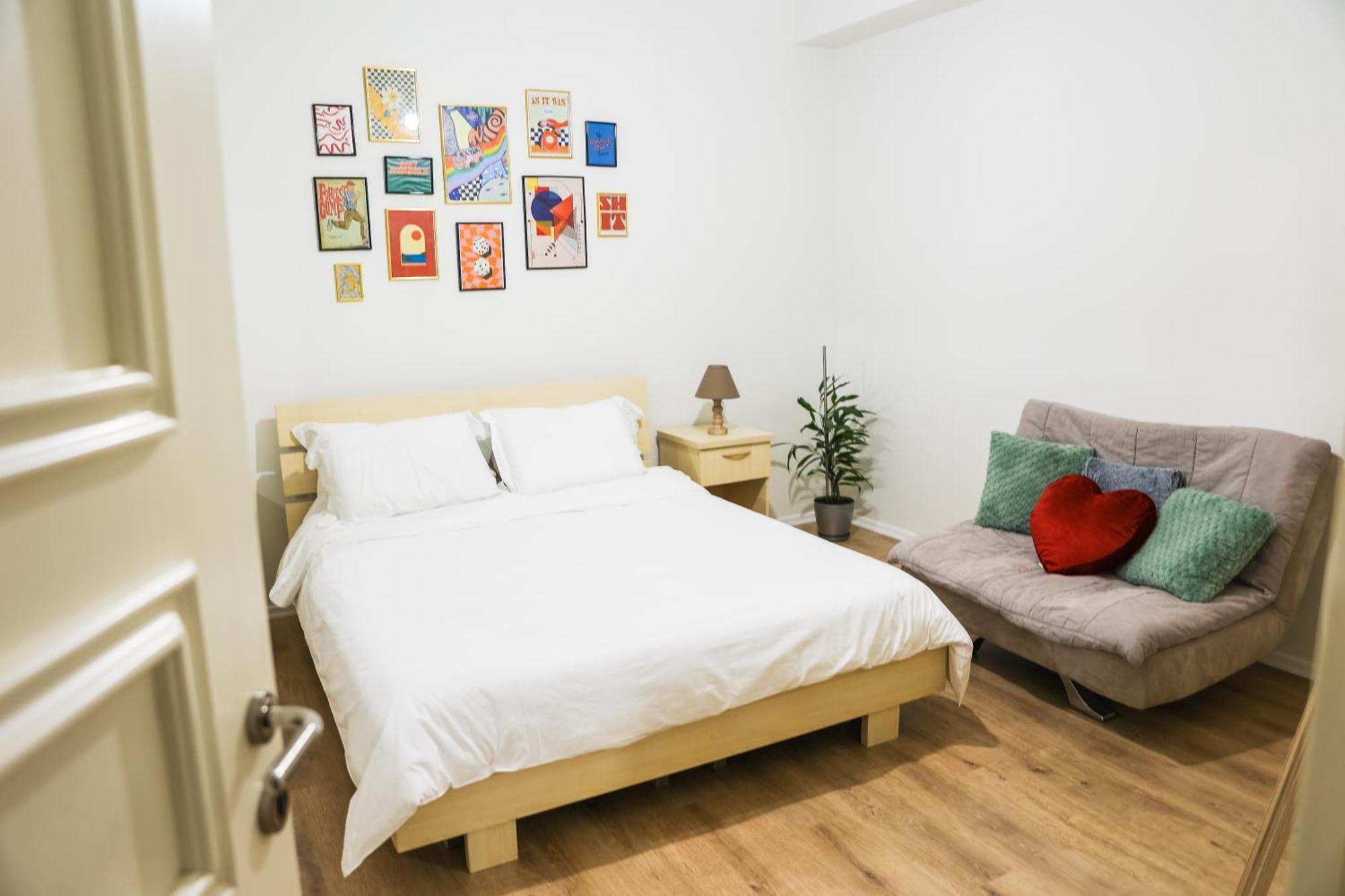At Bazaar Central Apartment Tiranë Ngoại thất bức ảnh